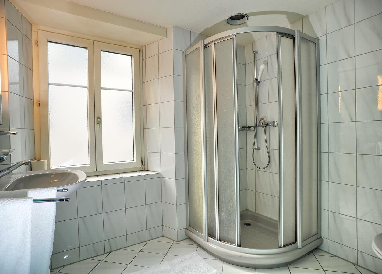 Hotel Freihof Glarus Ngoại thất bức ảnh