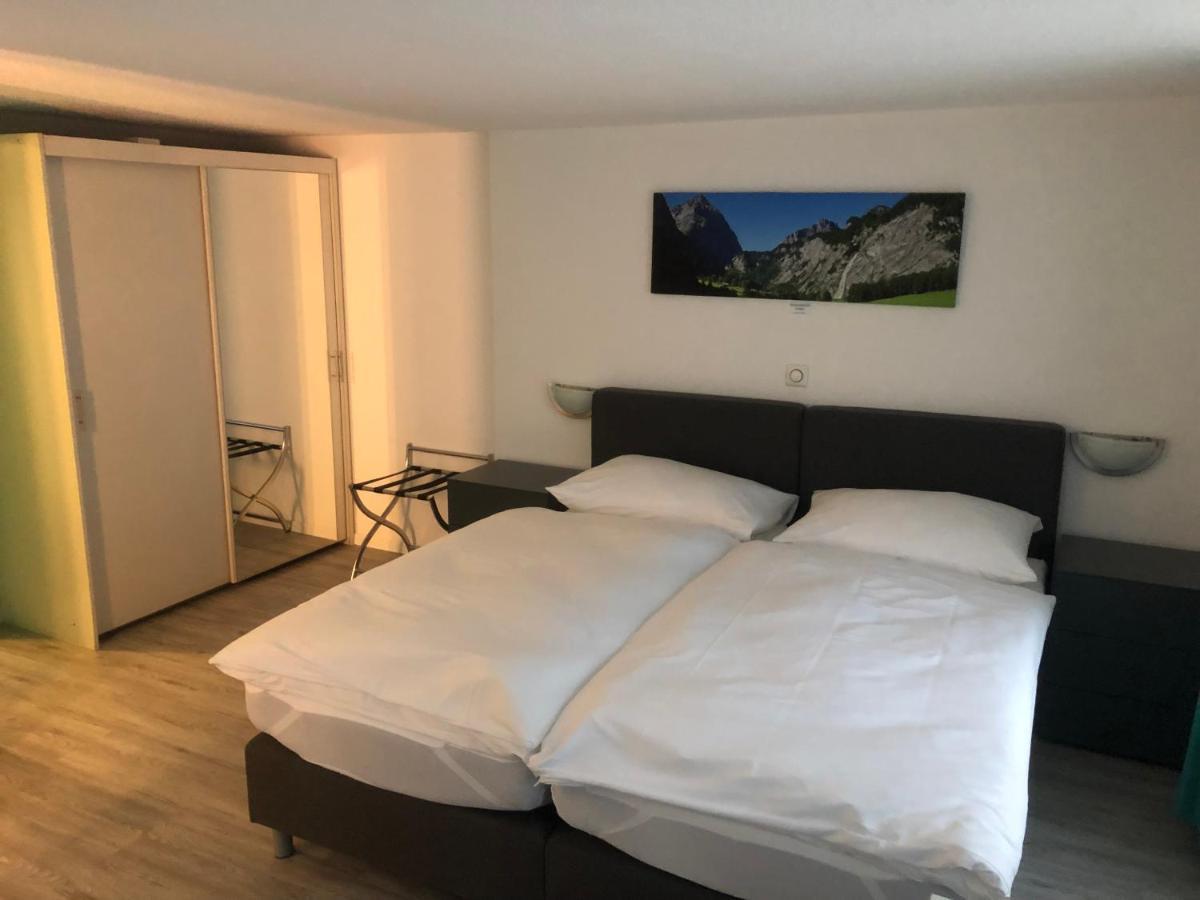 Hotel Freihof Glarus Ngoại thất bức ảnh